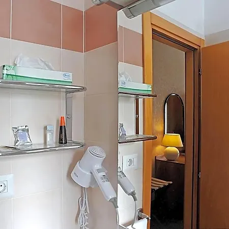 Hotel Tuscia 3*